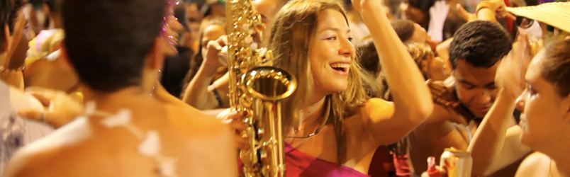 Saxophonistin Bilder Natalie Marchenko