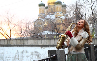 Saxophonistin Bilder Natalie Marchenko