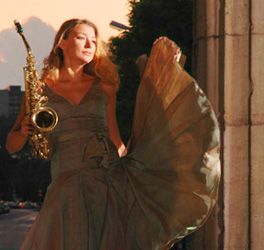 Saxophonistin Bilder Natalie Marchenko