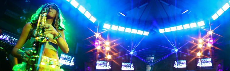 Saxophonistin Bilder Natalie Marchenko